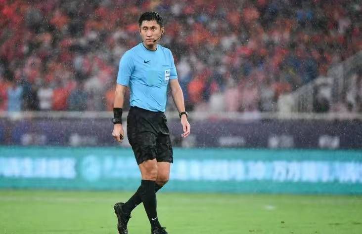 饶晓志：“我还是比较关注小人物的状态的，讲述他们的故事。