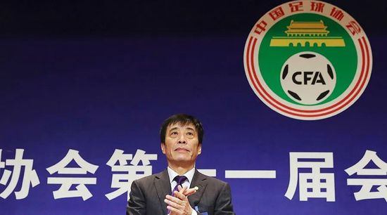 我觉得这部电影真的要进电影院去看，它的画面、音效以及整体的技术都是顶尖的。